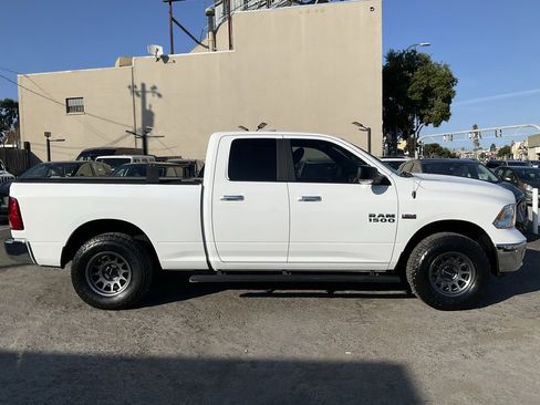 Used 2017 RAM 1500 Big Horn image 3