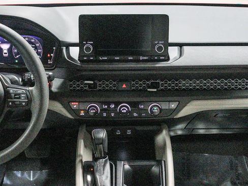Used 2023 Honda Accord EX image 14