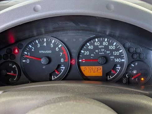 Used 2005 Nissan Frontier SE w/ (P01) Power Pkg RWD image 11