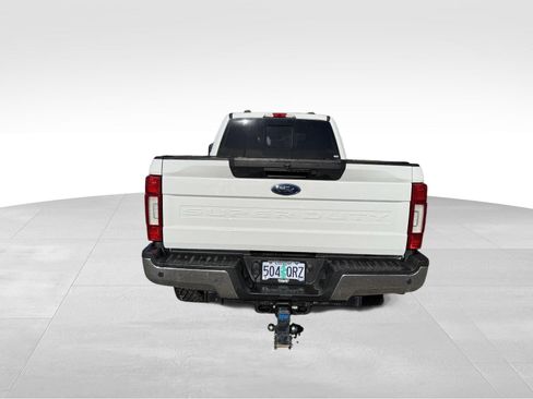 Used 2022 Ford F350 Lariat w/ Tremor Off-Road Package AWD/4WD image 4