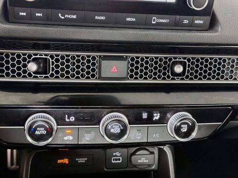 Used 2024 Honda Civic Sport image 22