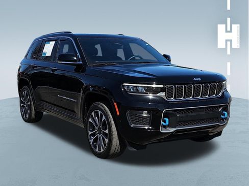 Used 2022 Jeep Grand Cherokee Overland w/ Luxury Tech Group IV image 1