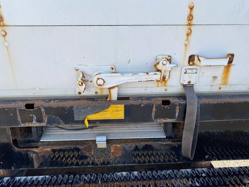 Used 2017 Ford E-450 and Econoline 450 Super Duty image 18