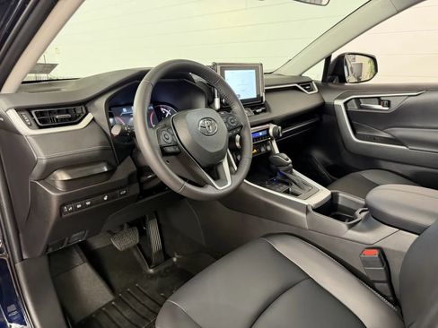 Used 2025 Toyota RAV4 XLE Premium w/ Weather Package AWD/4WD image 11
