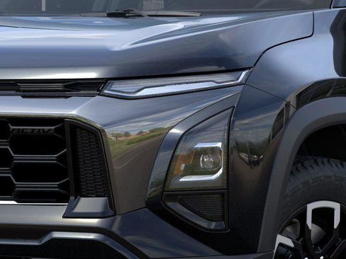 New 2026 Chevrolet Equinox ACTIV w/ Convenience Package III image 10