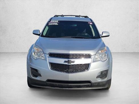 Used 2011 Chevrolet Equinox LT image 2