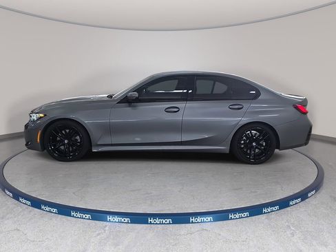 Used 2023 BMW 330i Sedan w/ M Sport Package image 9