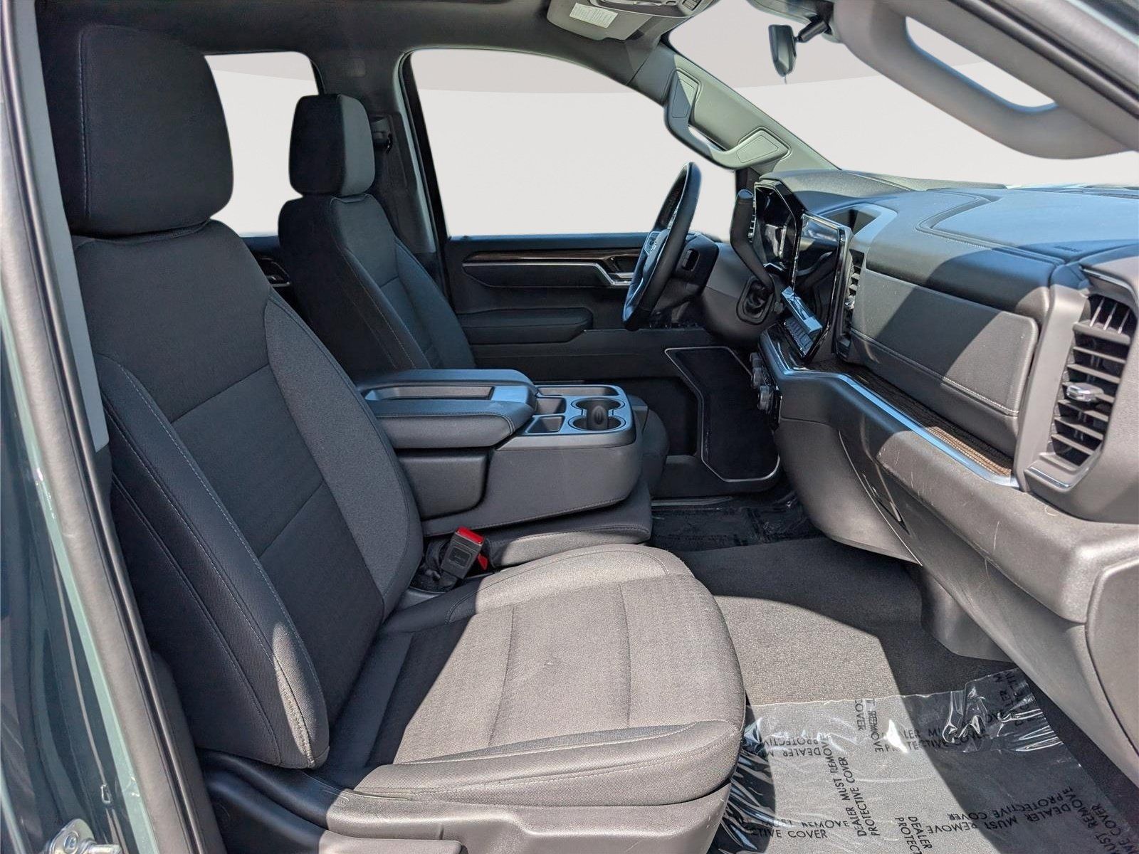 Used 2025 Chevrolet Silverado 1500 LT AWD/4WD image 12