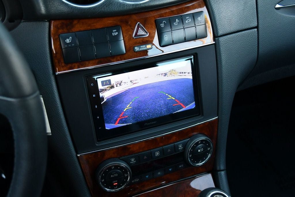 Used 2005 Mercedes-Benz CLK 500 Cabriolet image 66