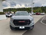 Used 2023 GMC Terrain SLT image 3