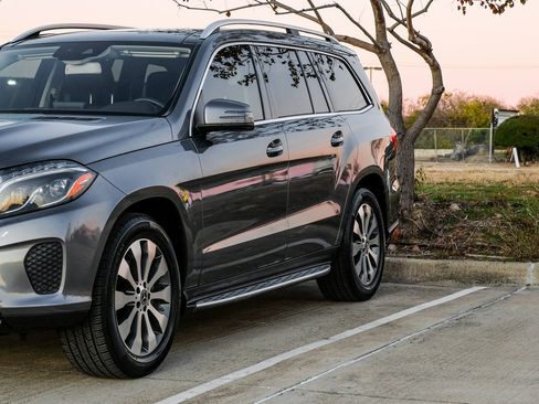 Used 2019 Mercedes-Benz GLS 450 4MATIC w/ Premium 1 Package image 9