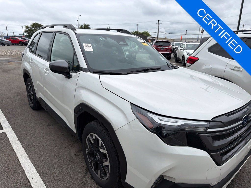 Used 2025 Subaru Forester Premium AWD/4WD image 1