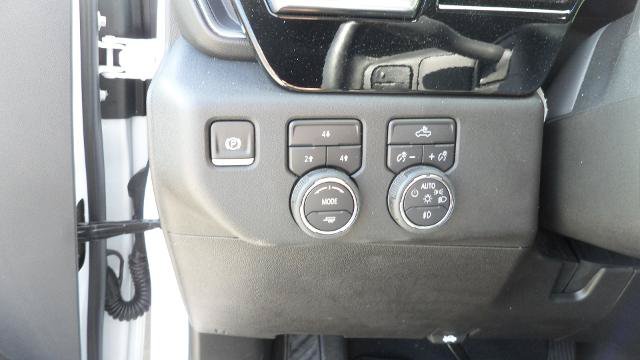 Used 2024 Chevrolet Silverado 2500 LT w/ Convenience Package AWD/4WD image 30