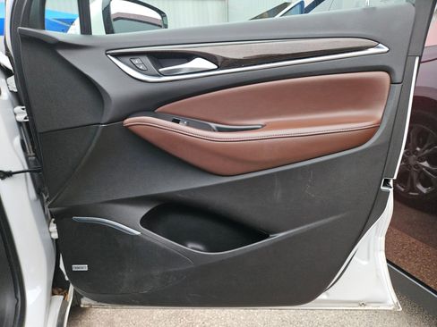 Certified 2021 Buick Enclave Avenir w/ Avenir Technology Package FWD image 28