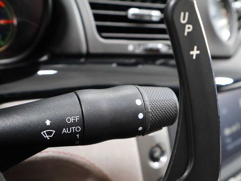 Used 2016 Maserati GranTurismo Sport RWD image 28
