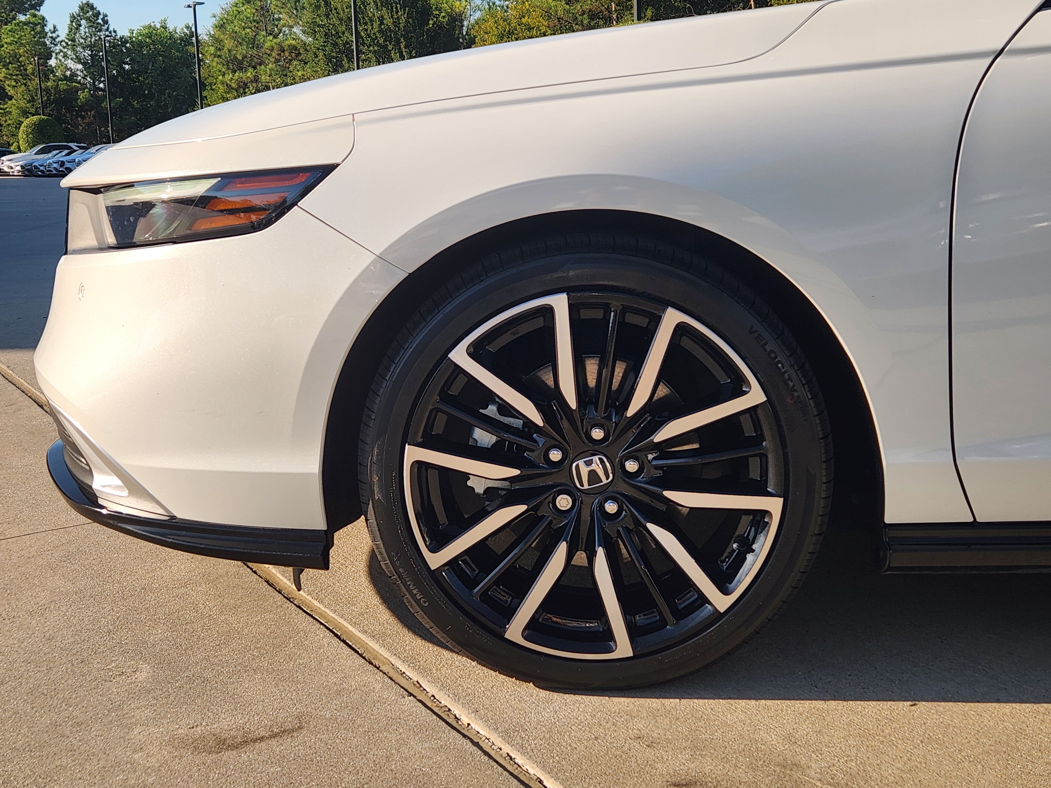 Used 2023 Honda Accord Touring image 10