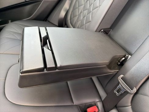 Used 2024 BMW X5 xDrive40i image 32