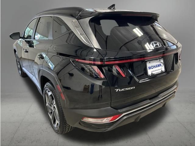 Used 2023 Hyundai Tucson SEL w/ Convenience Package AWD/4WD image 3