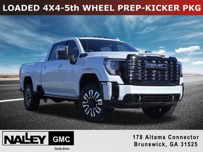 New 2026 GMC Sierra 2500 Denali Ultimate w/ LPO, Black Badging Package