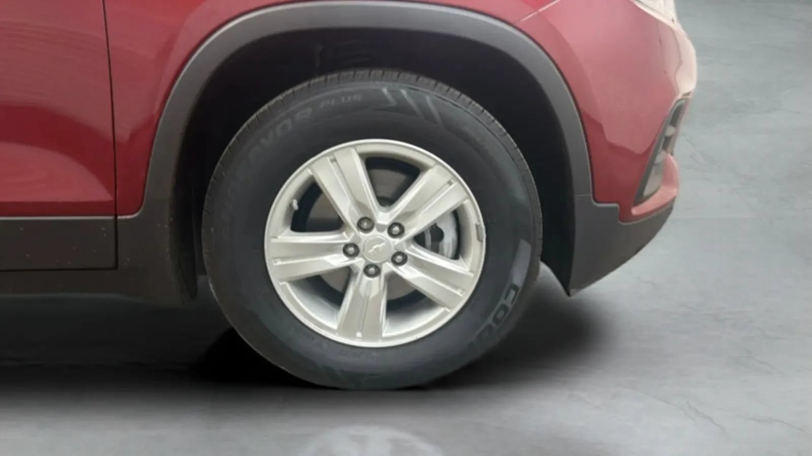 Used 2019 Chevrolet Trax LT w/ LT Convenience Package FWD image 24