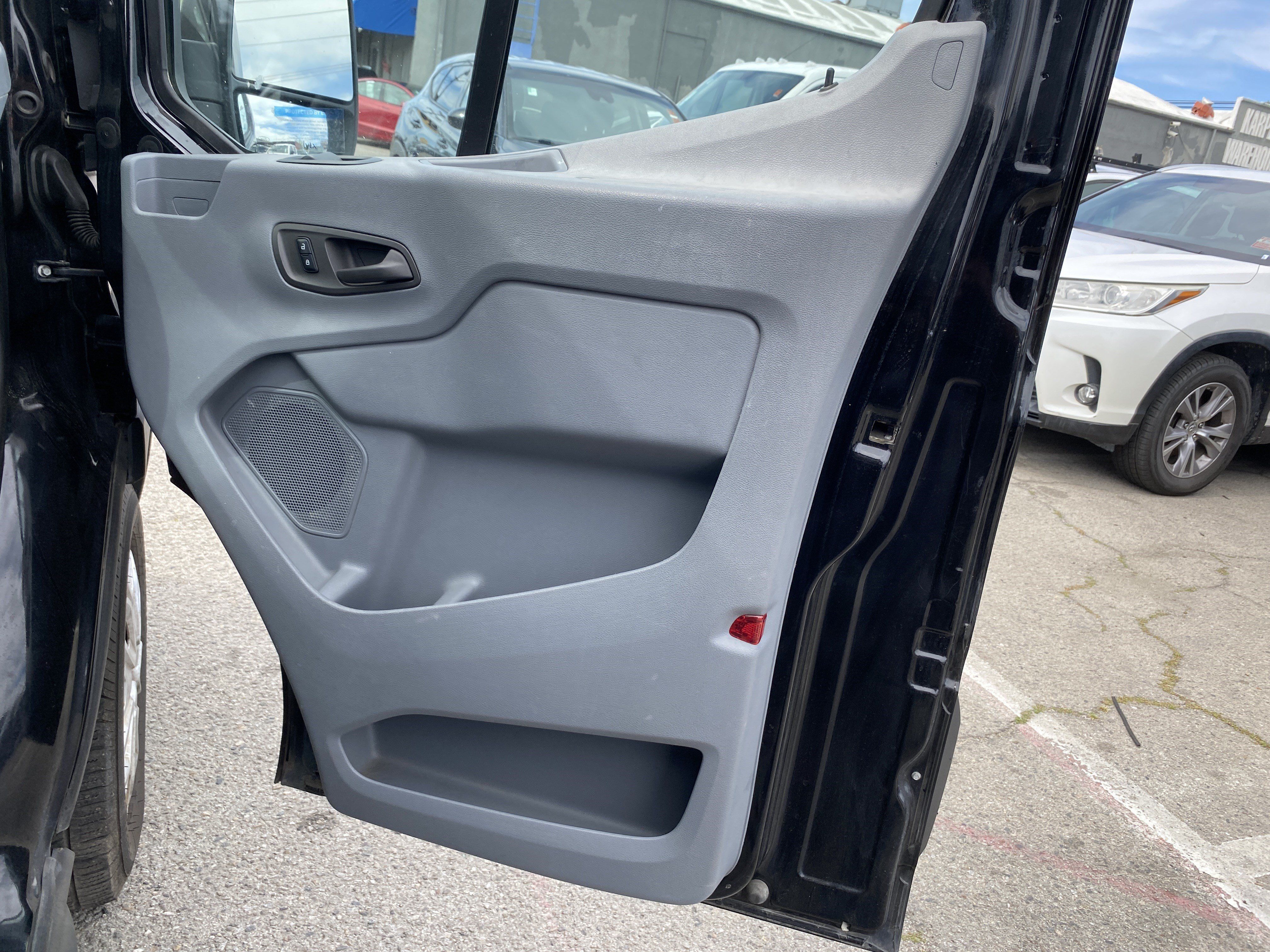 Used 2018 Ford Transit 150 130 Low Roof w/ Exterior Upgrade Package RWD image 26