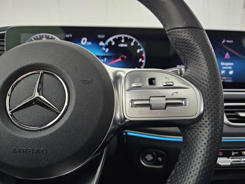 Certified 2023 Mercedes-Benz GLS 450 4MATIC image 40