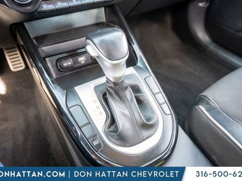 Used 2023 Kia Forte GT-Line image 14