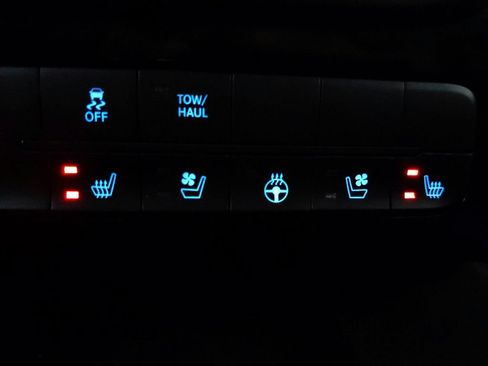 Used 2016 RAM 1500 Sport AWD/4WD image 19