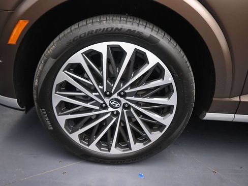 Certified 2026 Hyundai Palisade Calligraphy FWD image 23