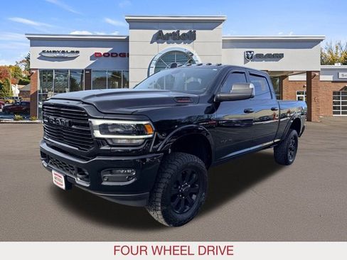 Certified 2020 RAM 2500 Laramie w/ Night Edition image 4