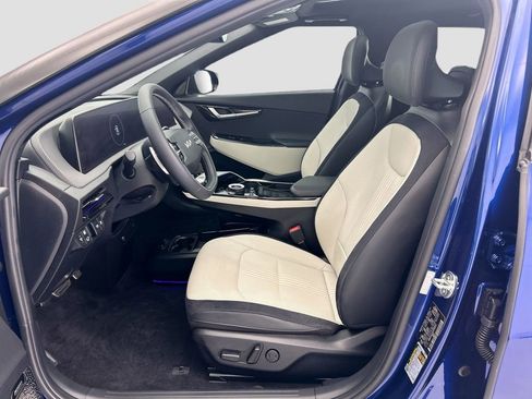 Used 2023 Kia EV6 GT-Line w/ GT-Line White Seat Package image 18