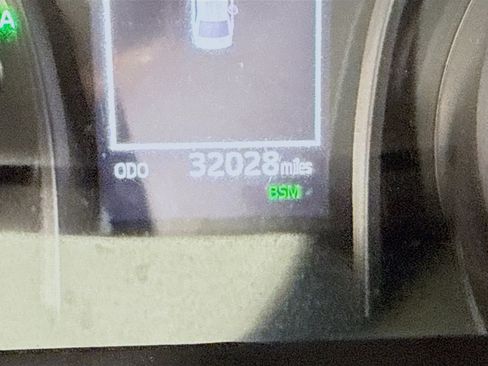 Used 2024 Toyota Camry LE w/ Convenience Package FWD image 16