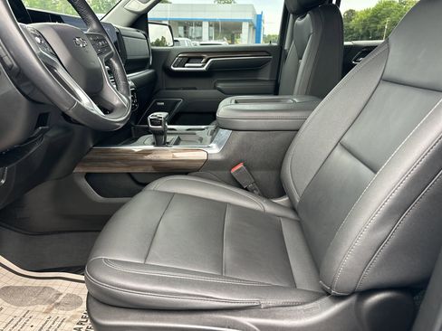 Used 2022 Chevrolet Silverado 1500 RST w/ RST All Star Premium Package AWD/4WD image 9