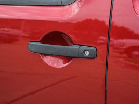 Used 2019 Nissan Frontier SV RWD image 36