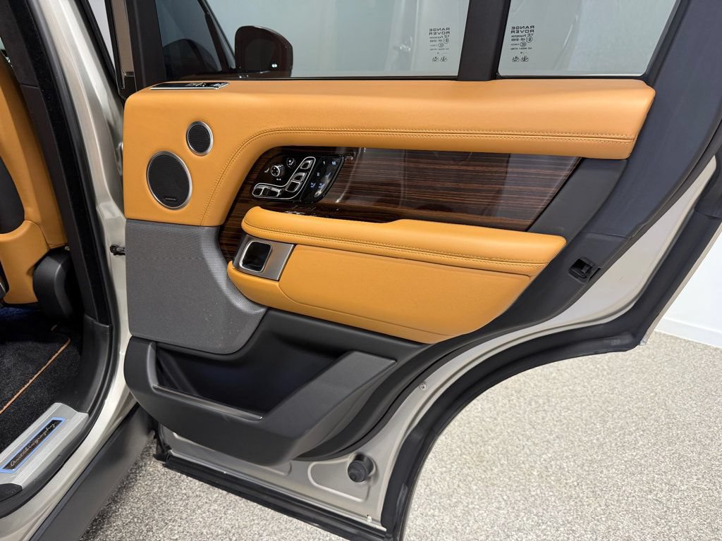 Used 2018 Land Rover Range Rover Autobiography AWD/4WD image 26