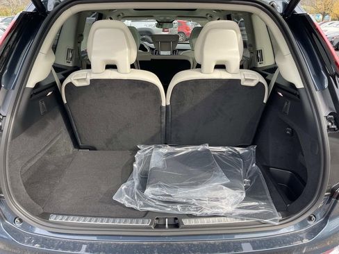 New 2026 Volvo XC90 B6 Ultra image 11
