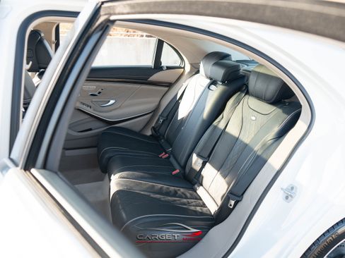 Used 2016 Mercedes-Benz S 550 Sedan image 18