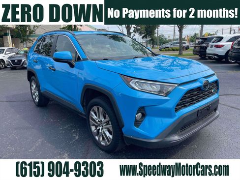 Used 2020 Toyota RAV4 XLE Premium FWD image 1