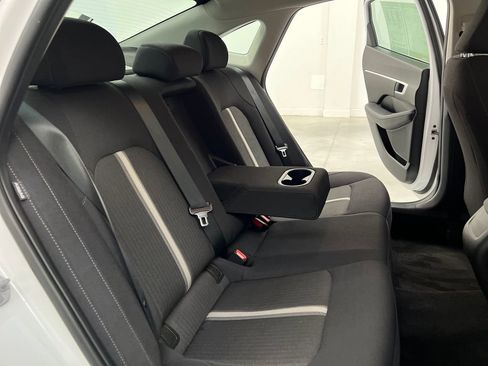 Used 2025 Hyundai Sonata SEL image 16