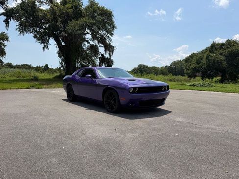 Used 2018 Dodge Challenger SXT w/ Blacktop Package RWD image 7