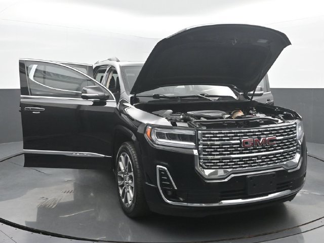 Used 2021 GMC Acadia Denali w/ Denali Technology Package AWD/4WD image 59