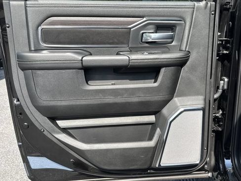 New 2026 RAM 3500 Laramie AWD/4WD image 21