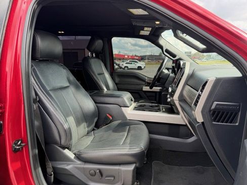 Used 2022 Ford F250 Lariat w/ Tremor Off-Road Package image 11