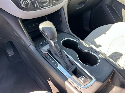 Used 2024 Chevrolet Equinox LS image 14