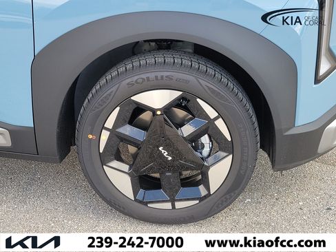 New 2027 Kia Seltos S FWD image 7