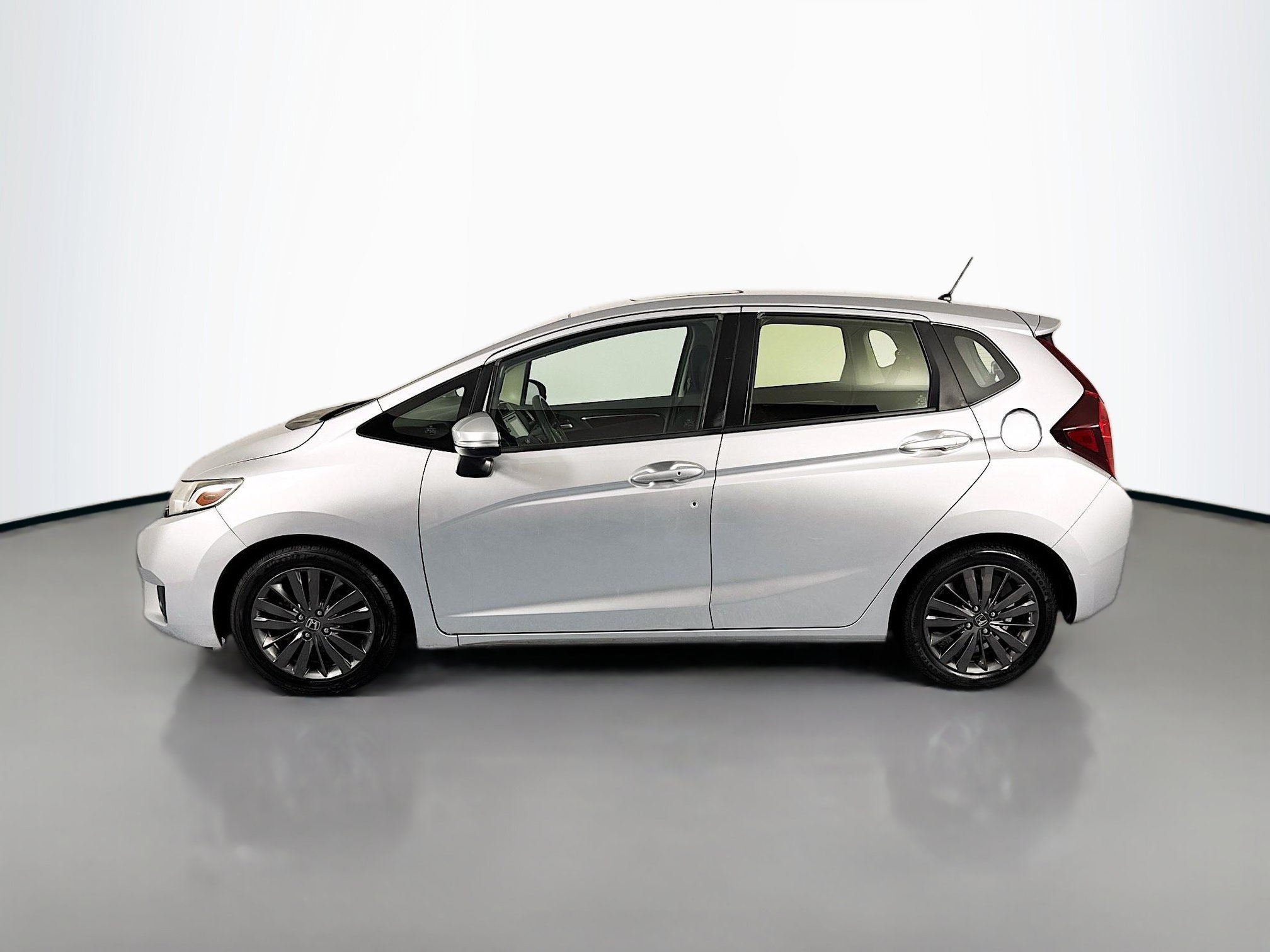 Used 2016 Honda Fit EX image 8