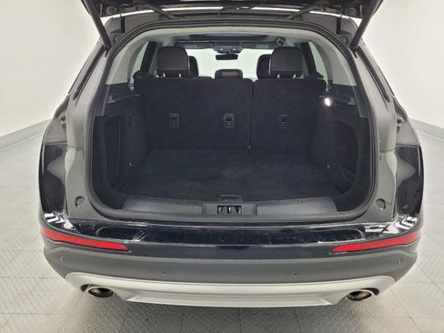 Used 2020 Lincoln Corsair Reserve w/ Rear Removable Package Tray FWD image 29