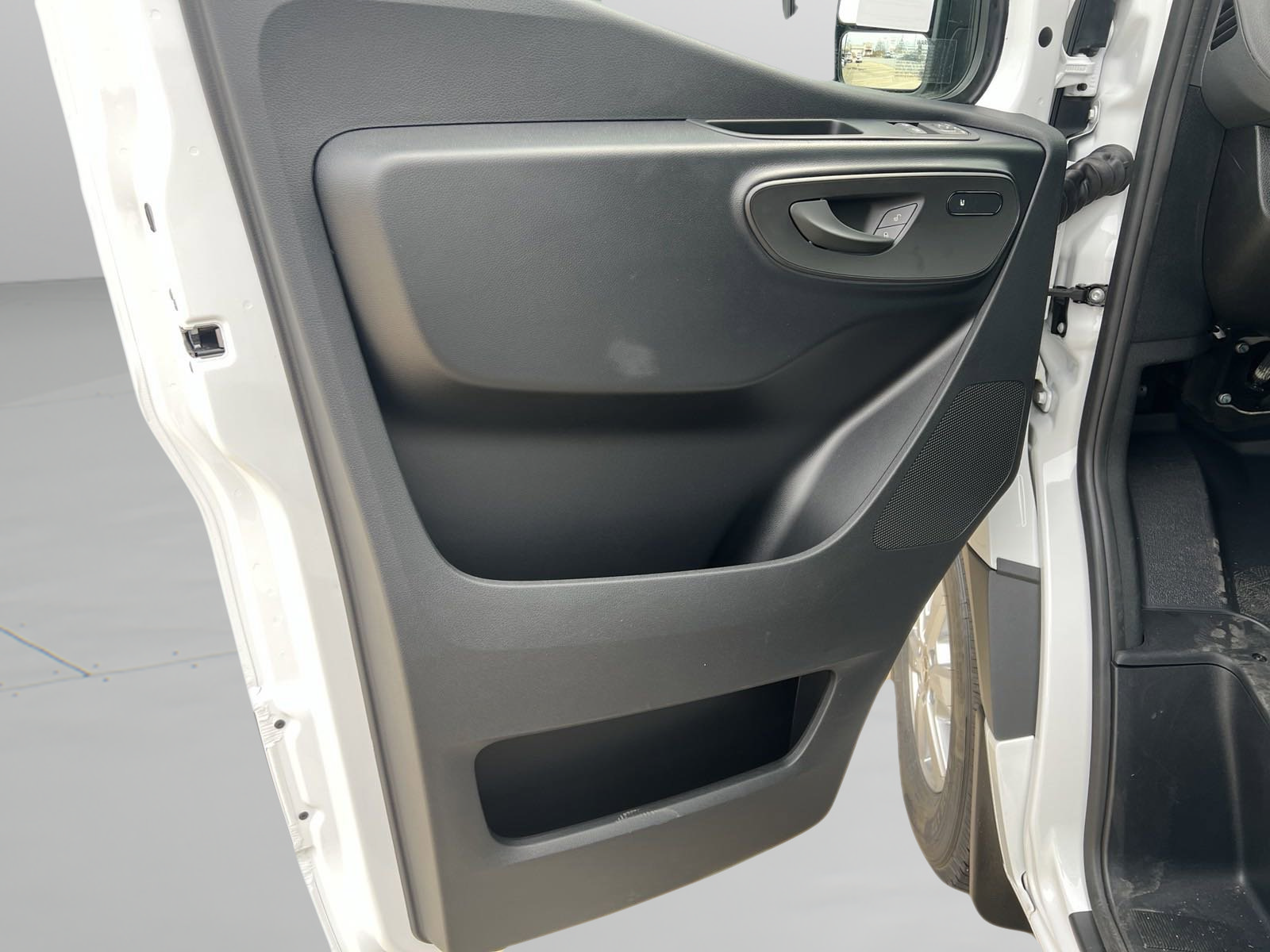 Certified 2024 Mercedes-Benz Sprinter 2500 image 20