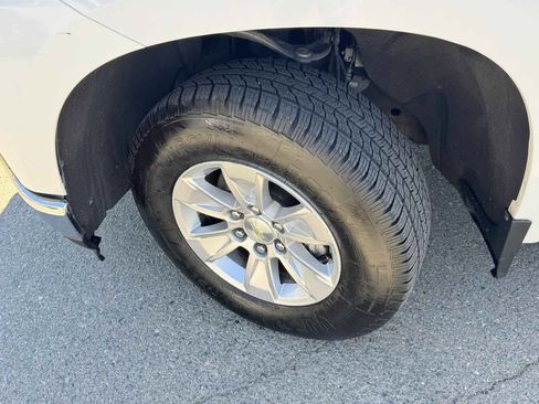 Used 2020 Chevrolet Silverado 1500 LT w/ Bed Protection Package AWD/4WD image 35