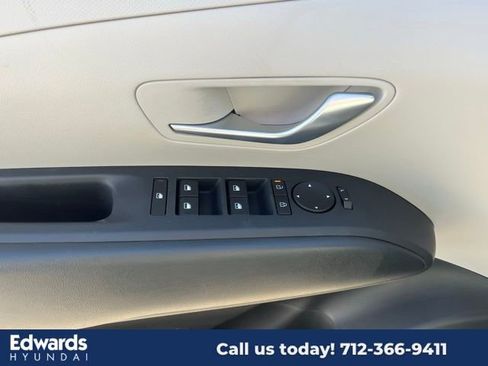 New 2025 Hyundai Tucson SEL image 15